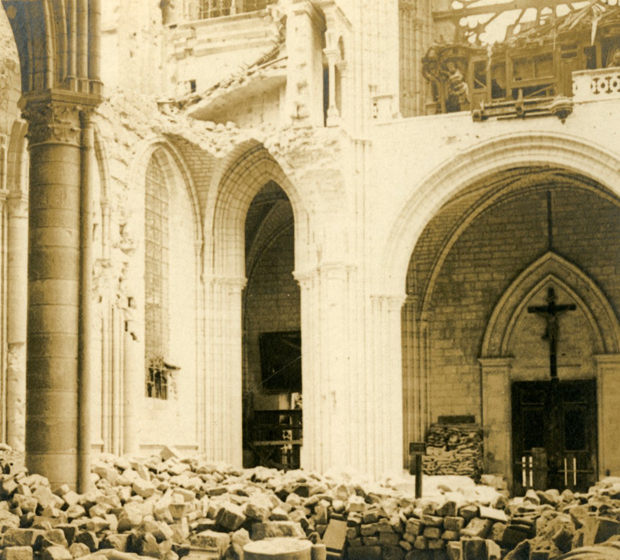 Cathédrale de Soissons, Soissons, nord de la France, vers 1914-1918 - Unbekannt