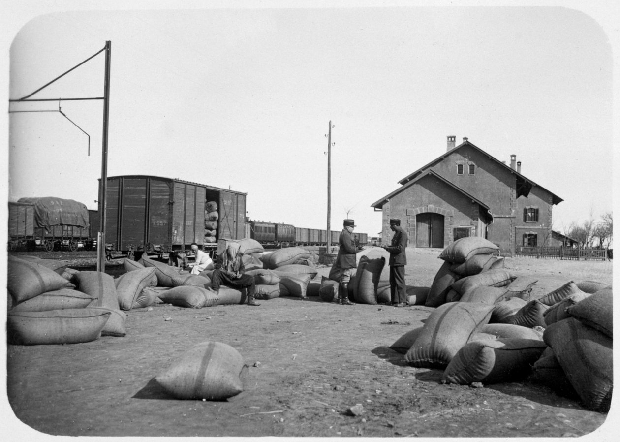 Soldats de la Légion étrangère française dans une gare de triage, Syrie, 20ème siècle - Unbekannt