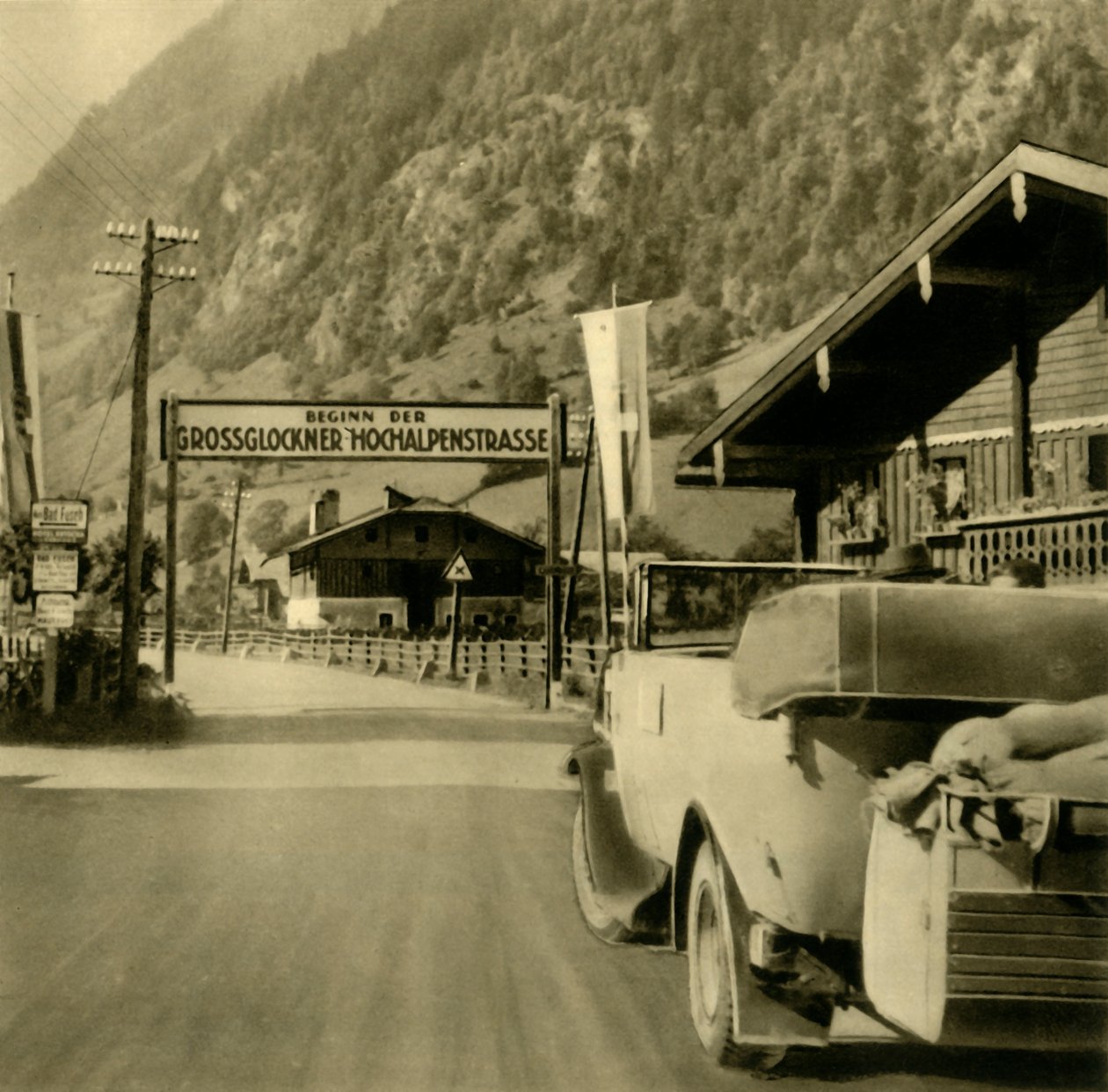 Départ de la route alpine du Grossglockner, Fusch an der Großglocknerstraße, Autriche - Unbekannt