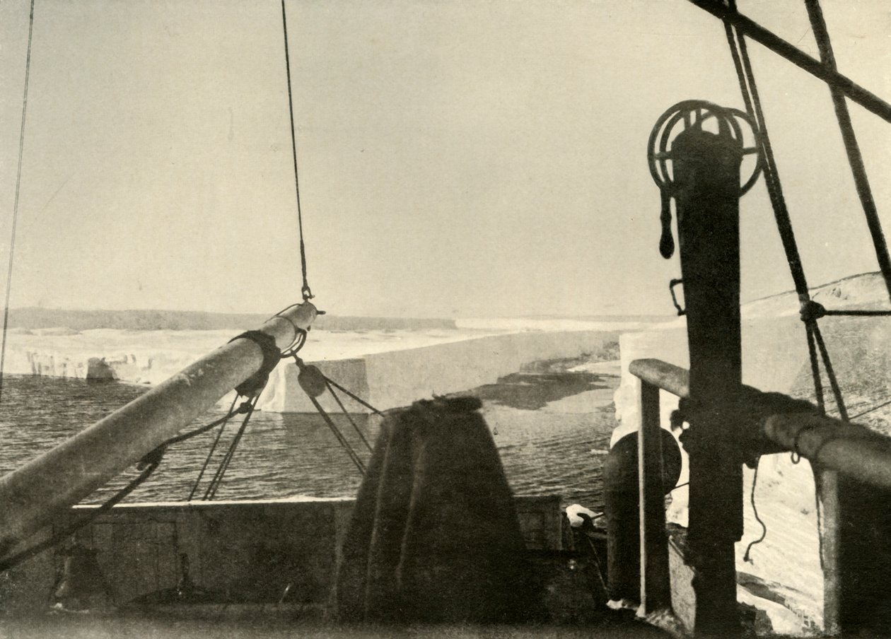 Le bord de la barrière se détachant à quatre miles au sud de Hut Point, vers 1908, 1909 - Unbekannt