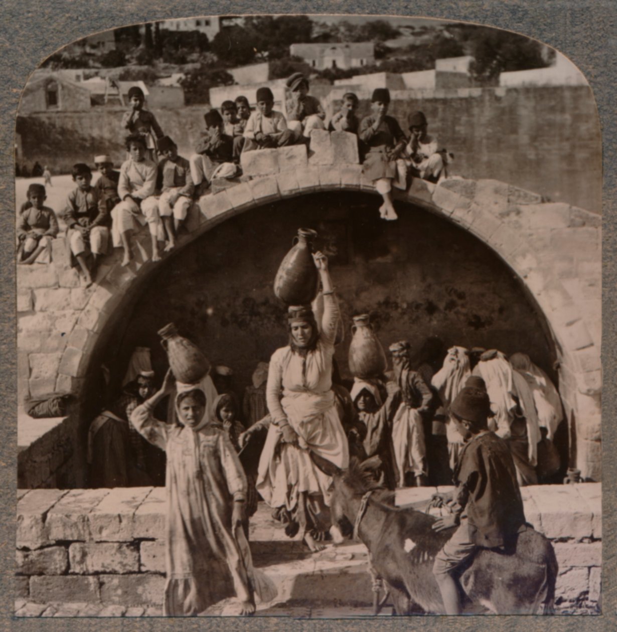 La Fontaine de la Vierge, Nazareth, c1900 - Unbekannt