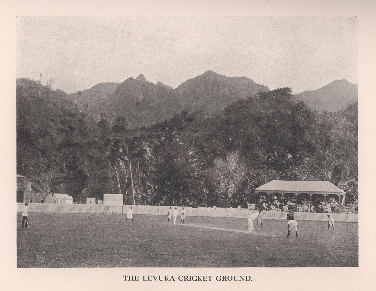 Le terrain de cricket de Levuka, Fidji, 1912 - Unbekannt