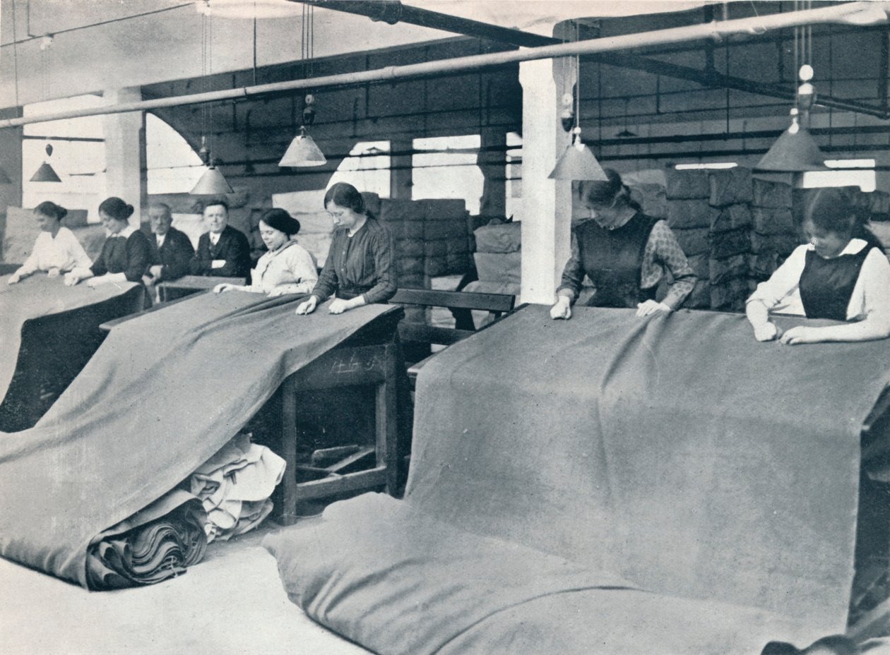 La fabrication du kaki : examen du tissu fini, vers 1914 - Unbekannt