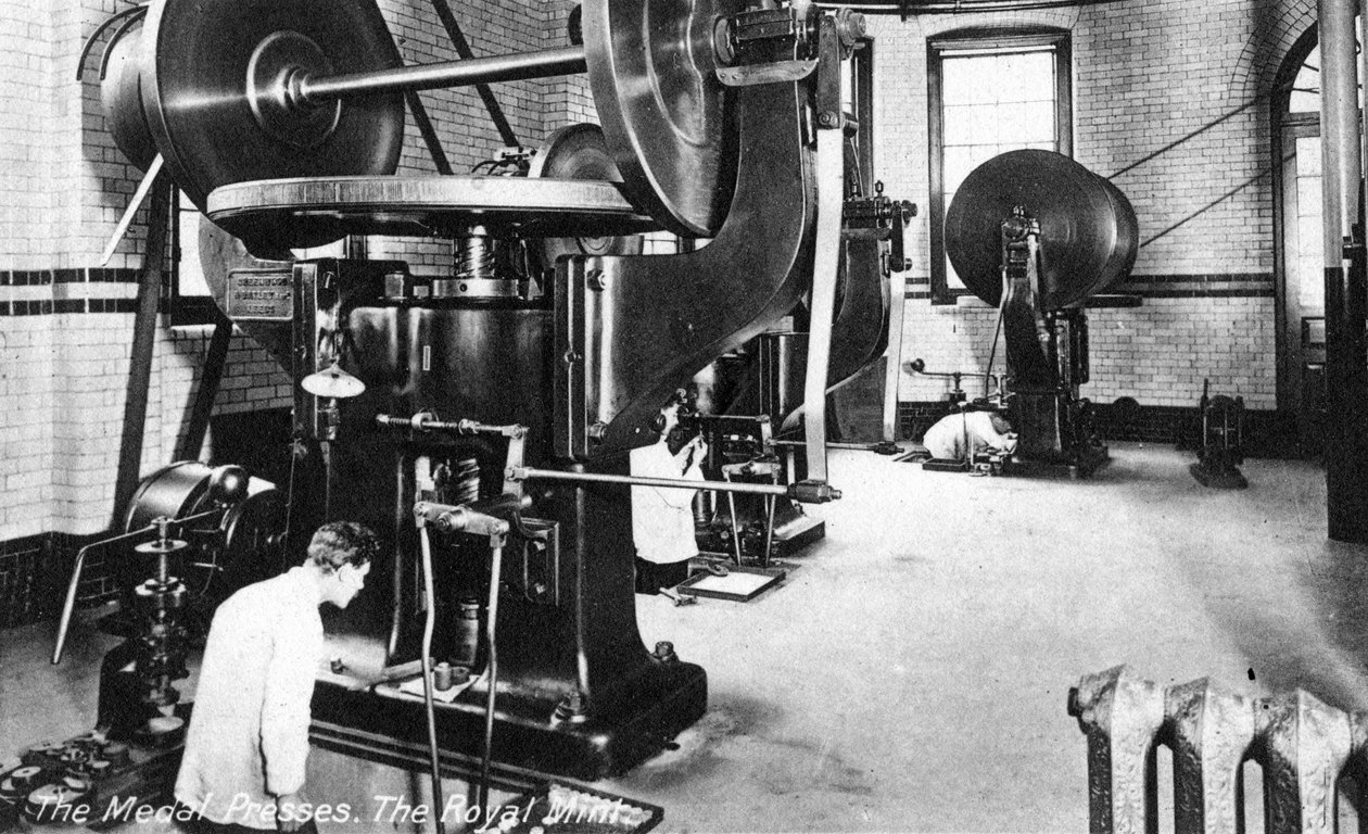 La presse à médailles, la Monnaie royale, Tower Hill, Londres, début du 20e siècle - Unbekannt