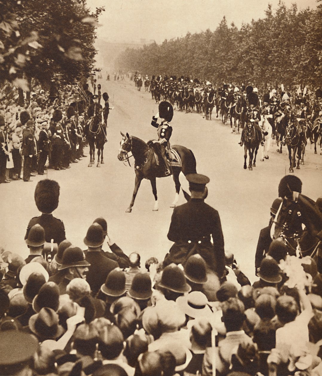 La parade Trooping the Colour, 1937 - Unbekannt
