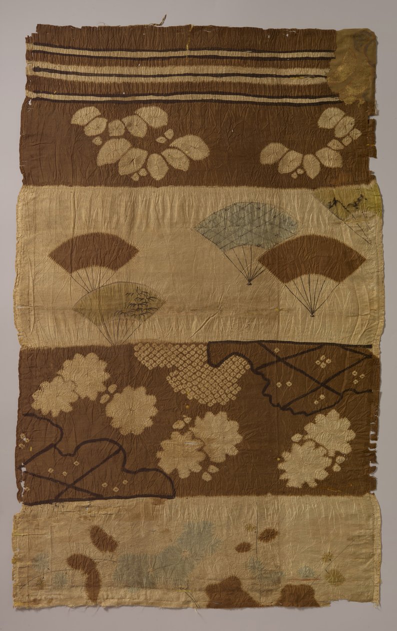 Textile Tsujigahana avec rayures horizontales, plantes à fleurs, éventails, flocons de neige, vers la fin du 16ème siècle - Unbekannt