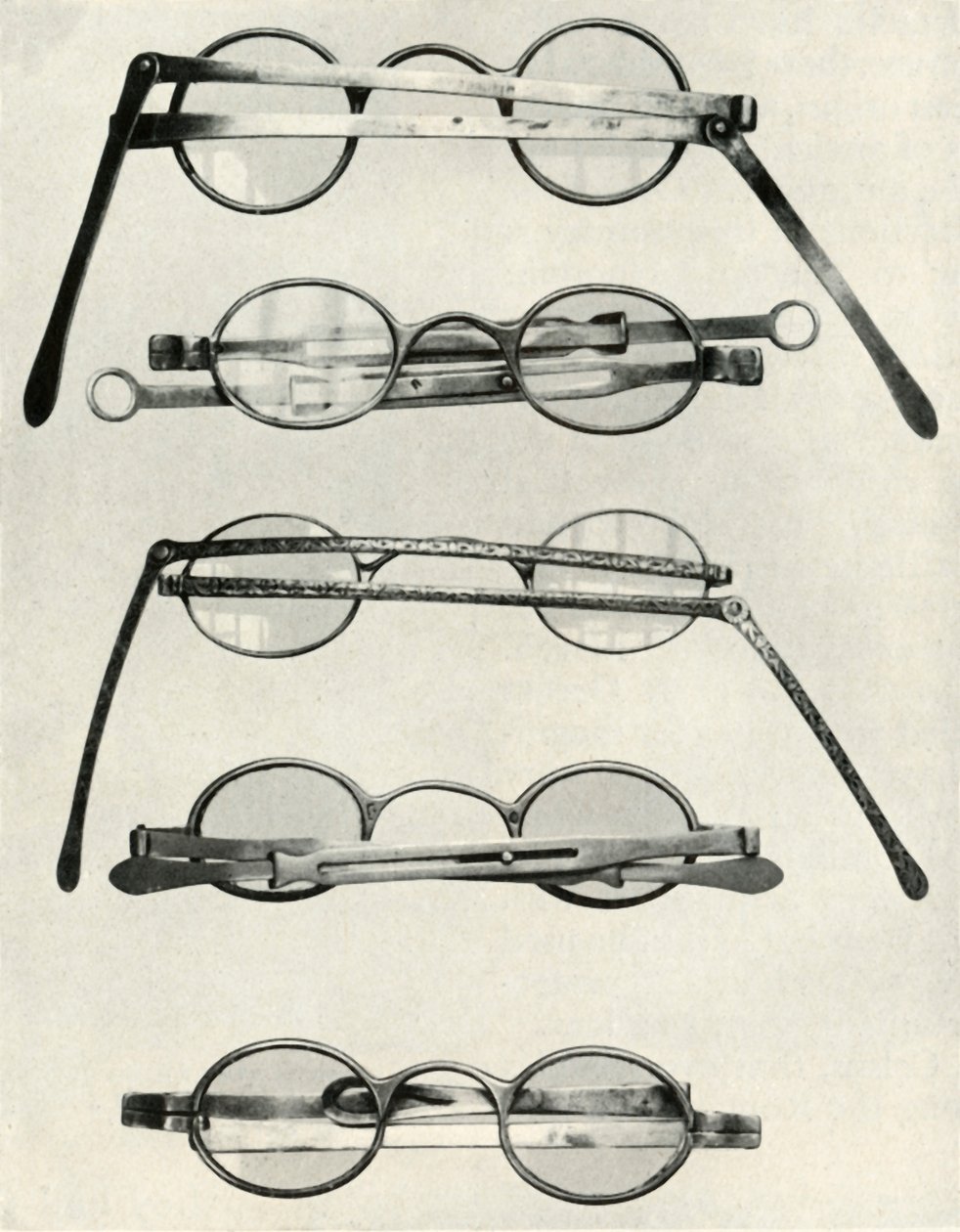 Divers types de lunettes...de la fin du 18e et début du 19e siècles - Unbekannt