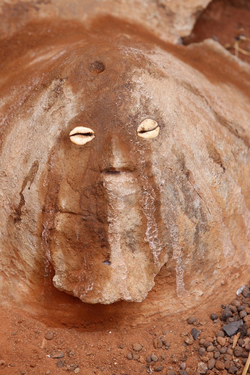 Fétiche vaudou à Togoville, Togoville, Togo - Unbekannt