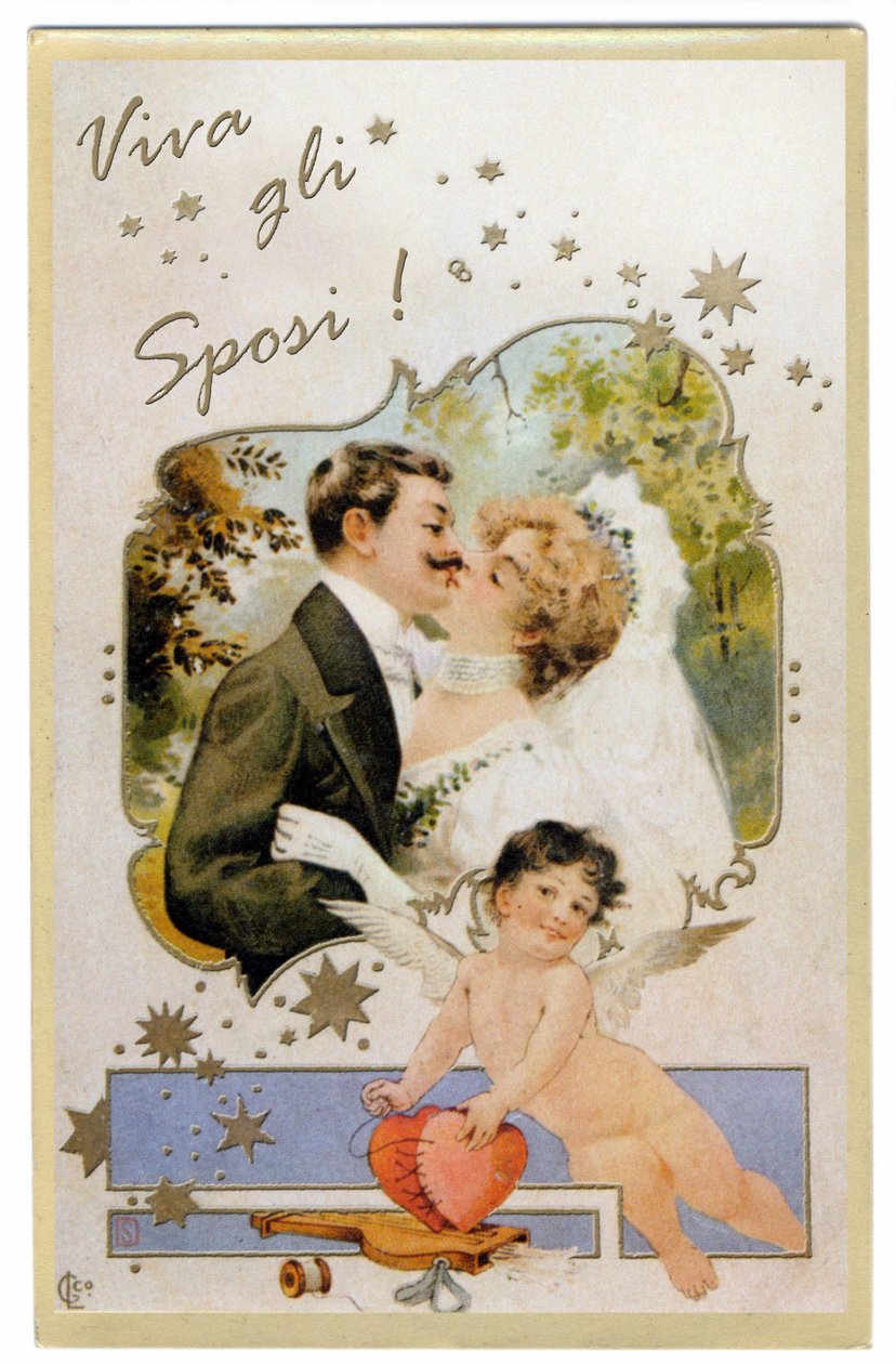 Un couple de jeunes mariés s