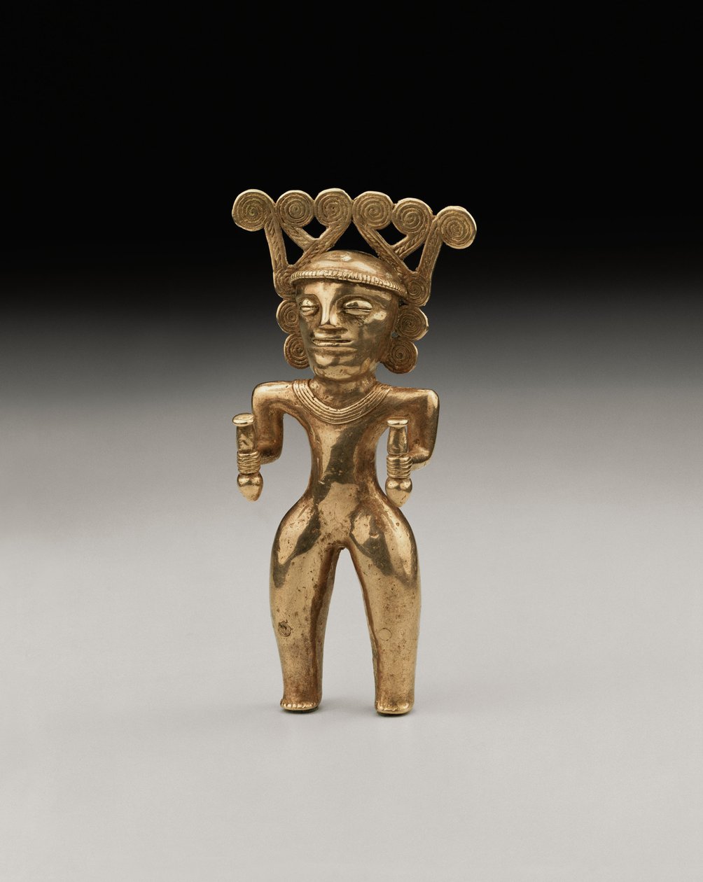 Une rare figure en or de style international d