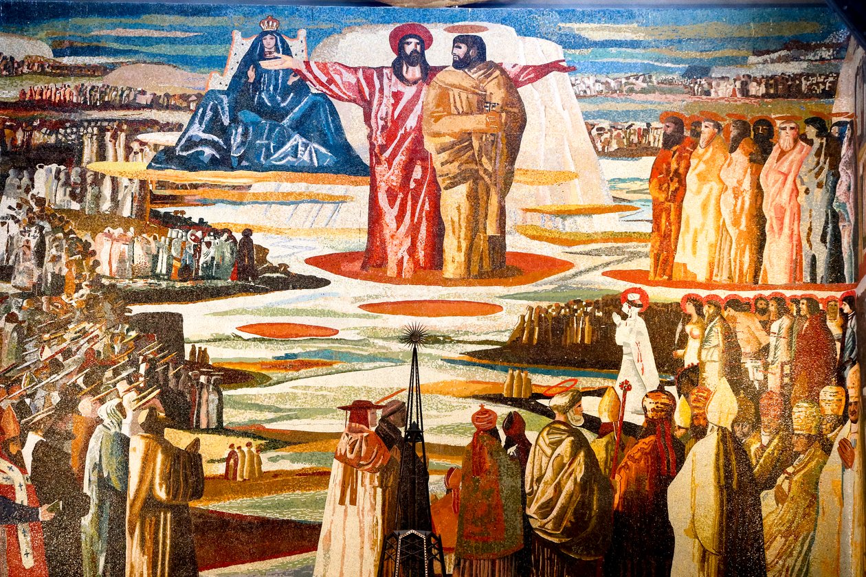 Fresque dans la basilique catholique romaine de l