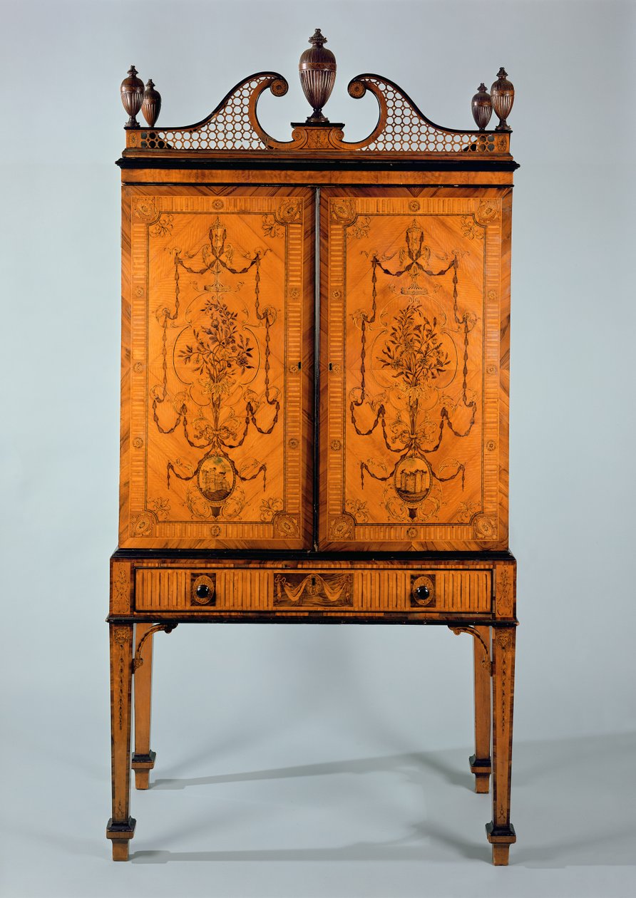 Cabinet Craven de George III, bois de satin et marqueterie, sur pied - Unbekannt