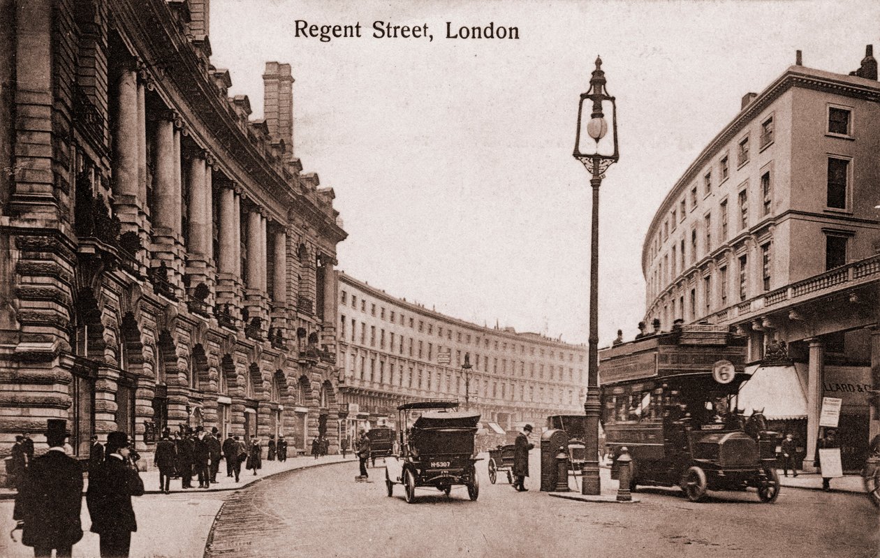 Londres - Regent Street avec premiers tramways, voitures. Début des années 1900 (carte postale) - Unbekannter Künstler