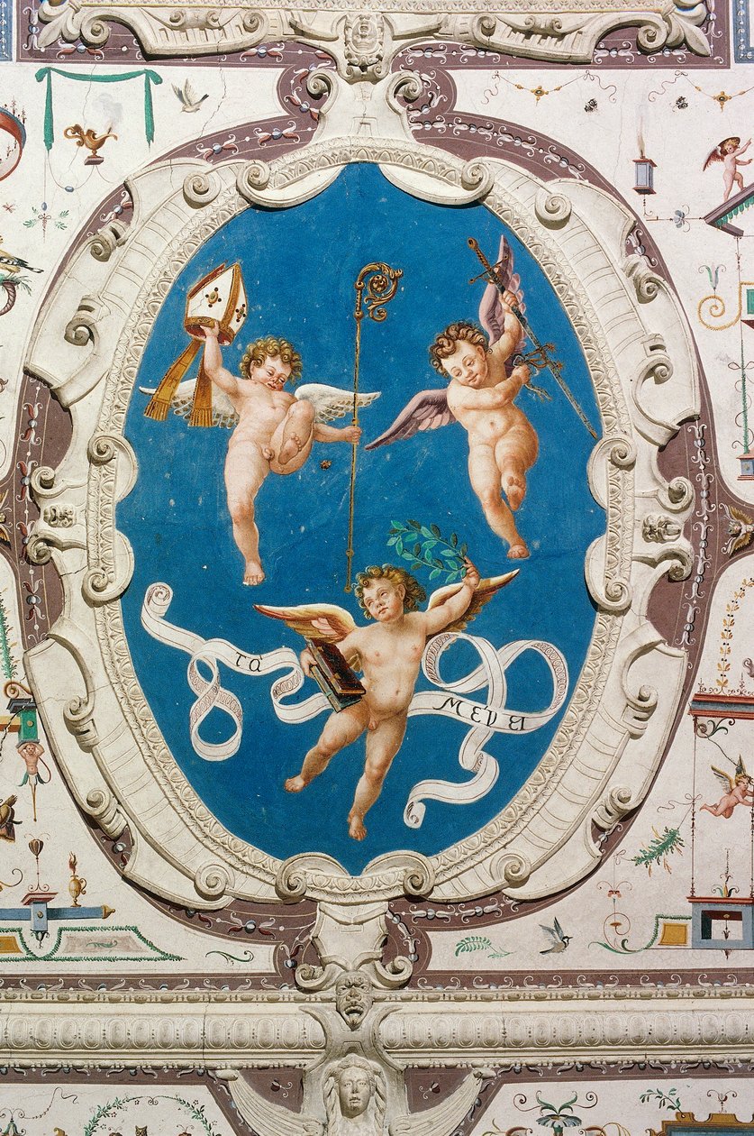 Ovale représentant trois putti (1560), détail du plafond de la salle des grotesques, Château de la Manta, Manta (Cuneo), Piémont - William M. Timlin