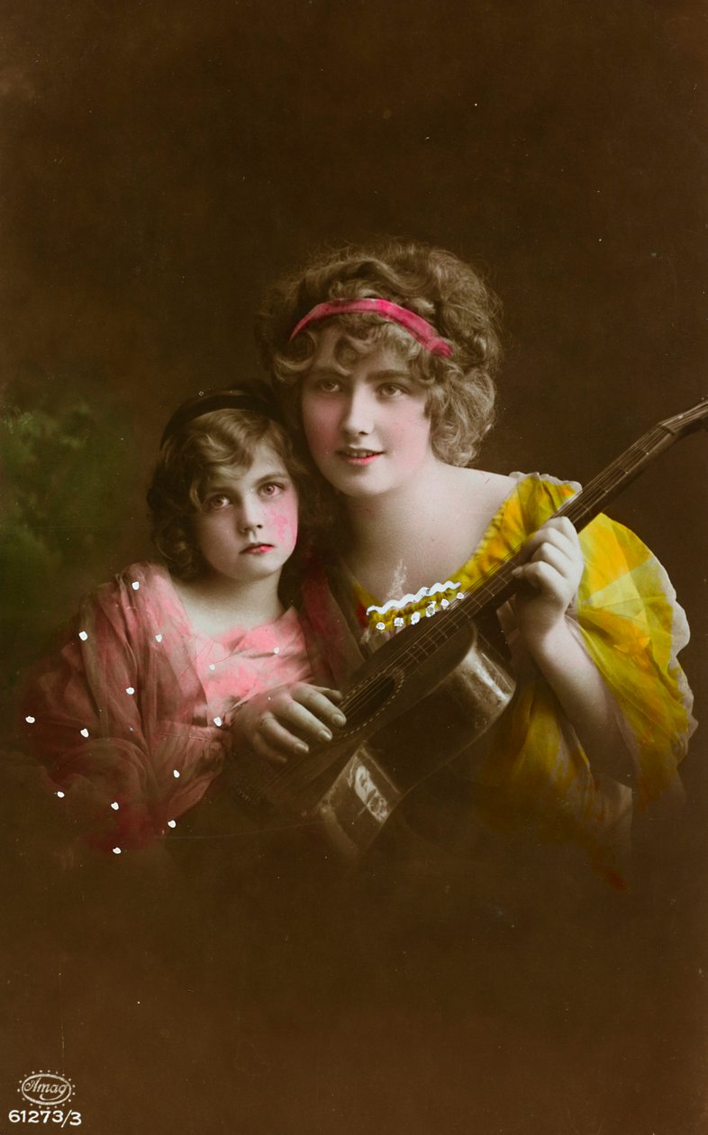 Carte postale représentant deux femmes avec une guitare, "Album para Tarjetas postales" - Unbekannter Künstler