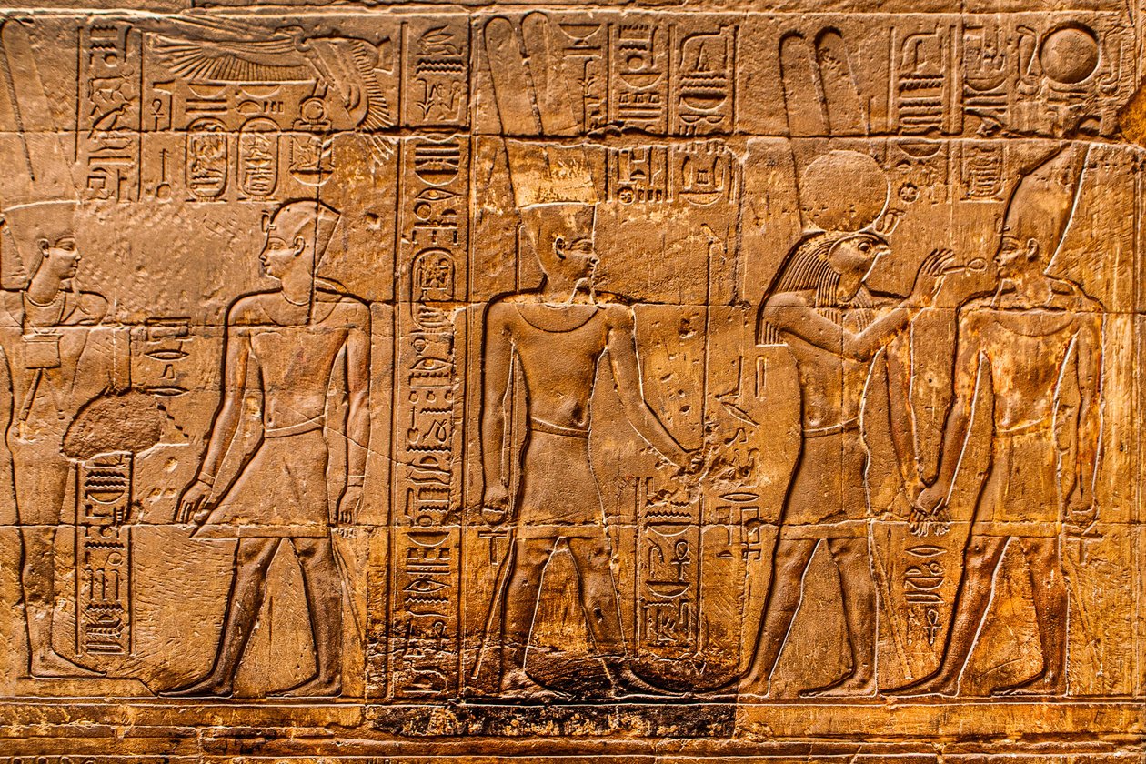 Relief, nouvelle vie insufflée au pharaon, Temple de Louxor, Thèbes, Égypte, Afrique - Unbekannter Künstler