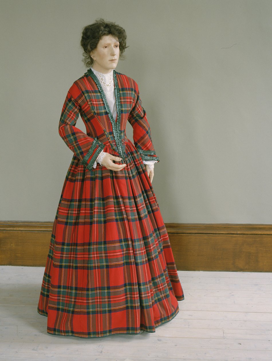 Robe en laine tartan Royal Stewart avec garniture en soie froncée, vers 1845-50 - Unbekannt