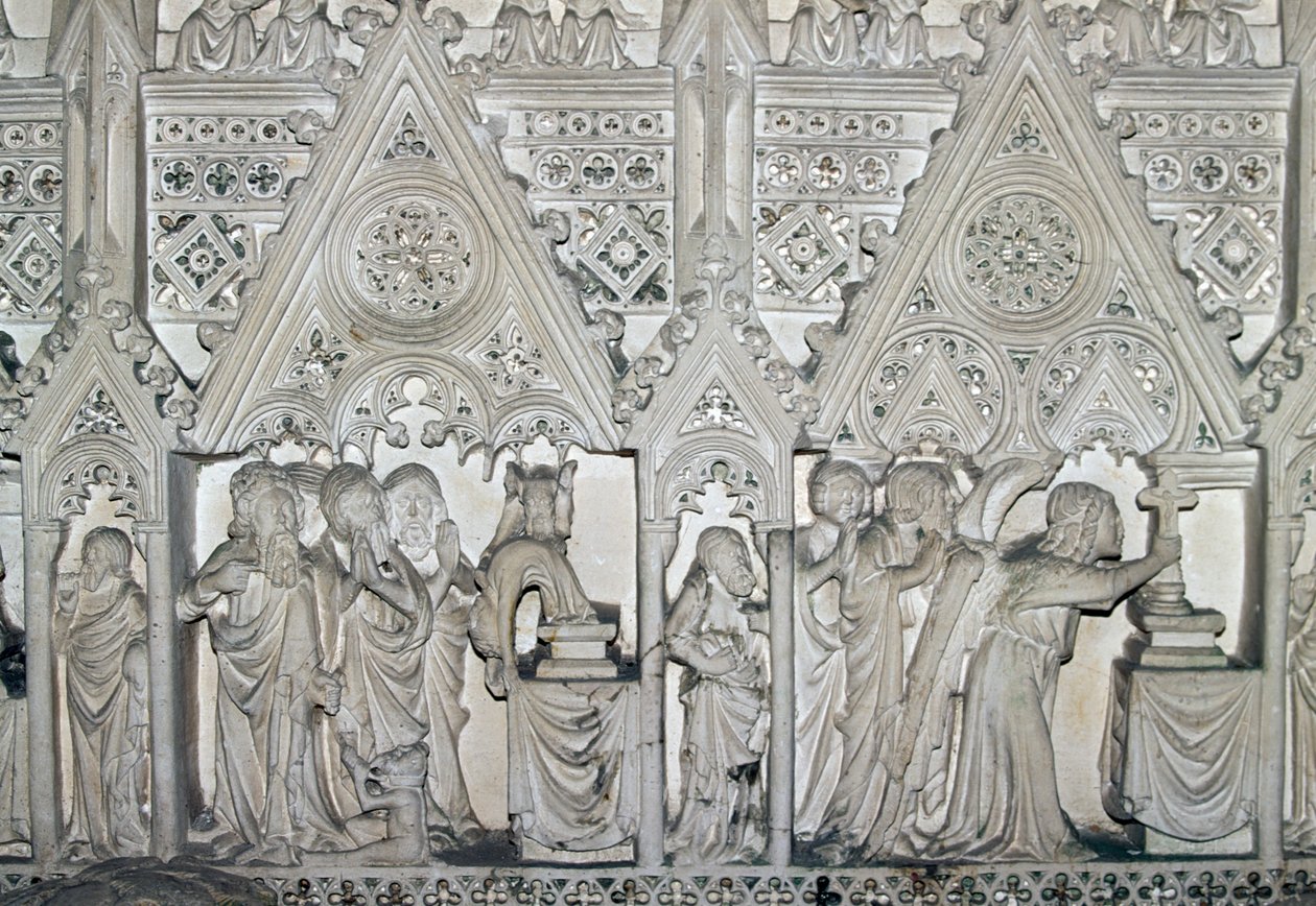 Sarcophage de Pedro I (1320-1367) avec des scènes de la vie de Saint Barthélemy, église du monastère d