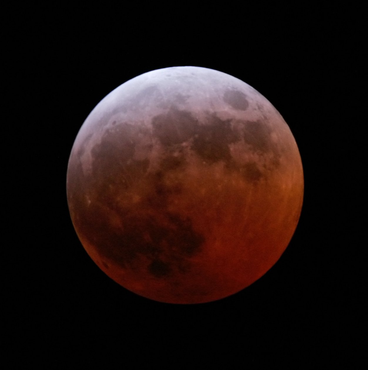 Éclipse lunaire totale, 3 mars 2007 - Unbekannt