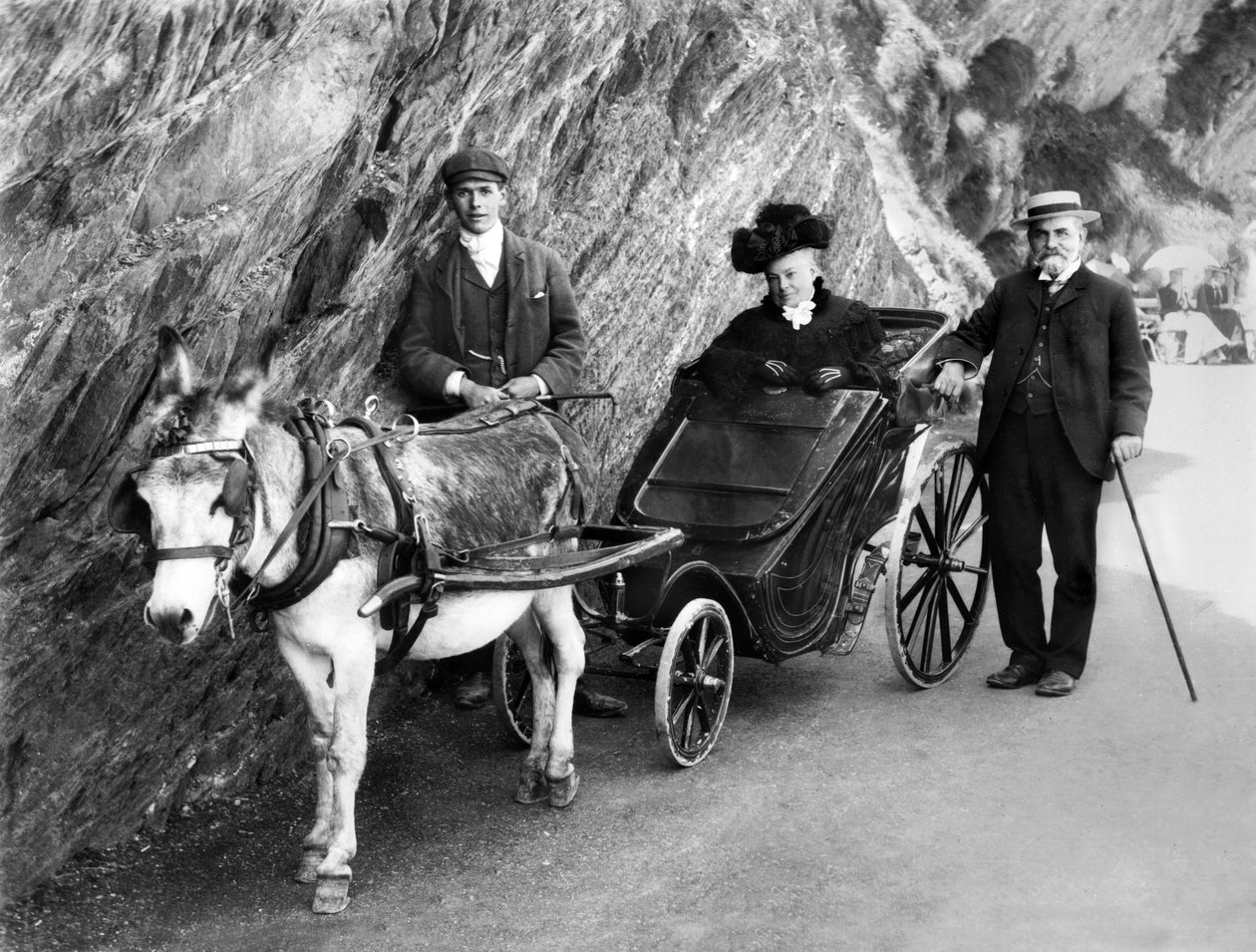 Royaume-Uni : Une voiturette tirée par un âne. 1906 - Unbekannt