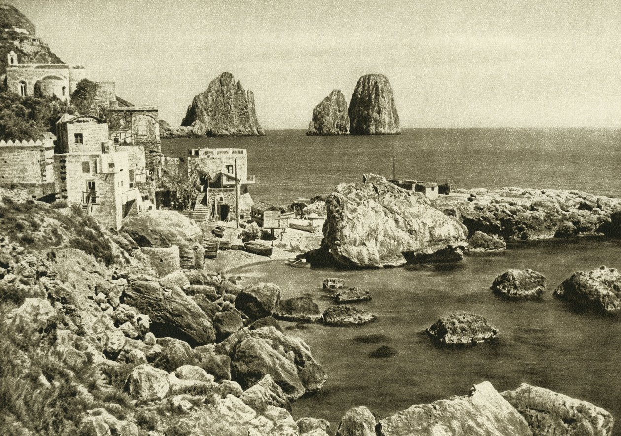 Vue des faraglioni depuis l