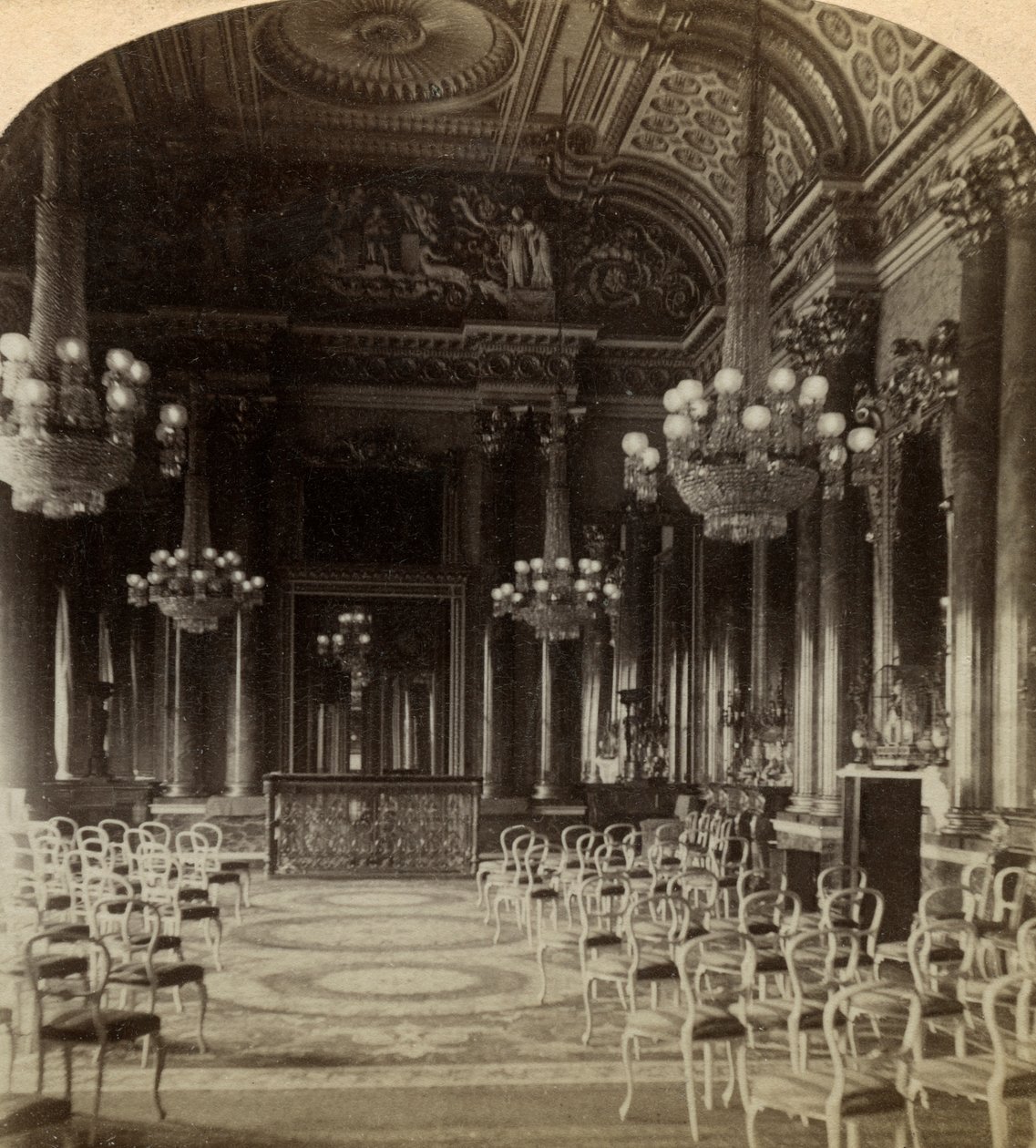 Salle de bal, Palais de Buckingham, Londres - Underwood and Underwood