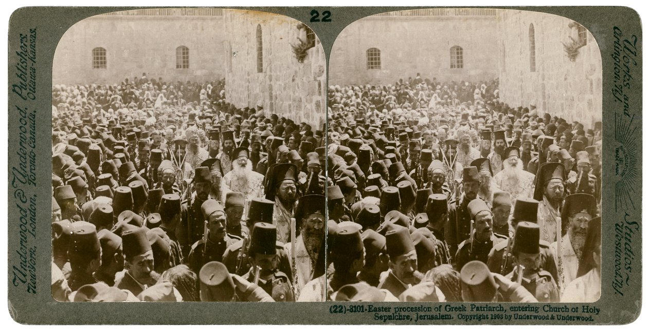 Procession de Pâques du patriarche grec, entrant dans l