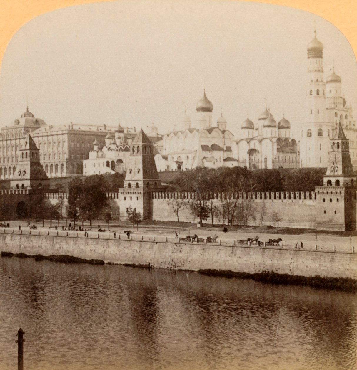 Le Kremlin, Moscou, Russie - Là reposent nos anciens tsars, 1898 - Underwood and Underwood