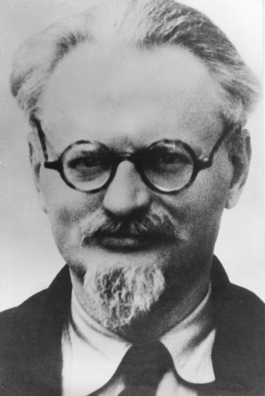 Léon (Lev) Trotsky, révolutionnaire russe, leader communiste soviétique, (1879-1940), au Mexique, 1936, portrait de la police mexicaine - Unknown