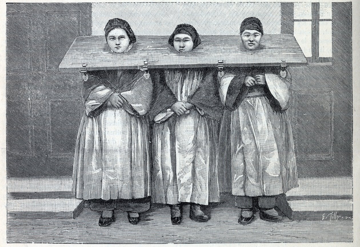 Chasse en Chine : le cangue, un appareil de tourment (une sorte de pilori) appliqué aux mères infanticides. Gravure dans « La Nature » - Unknown artist