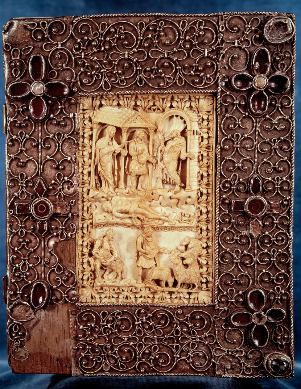 Plat inférieur du Psautier de Charles le Chauve (Charles II) (823-877) : miniature en ivoire représentant Nathan venu tuer l