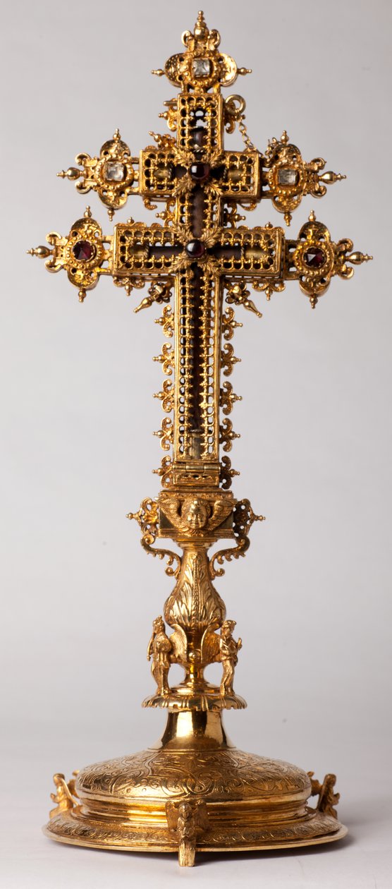 Croix reliquaire. Orfèvrerie avec bijoux. Abbaye d