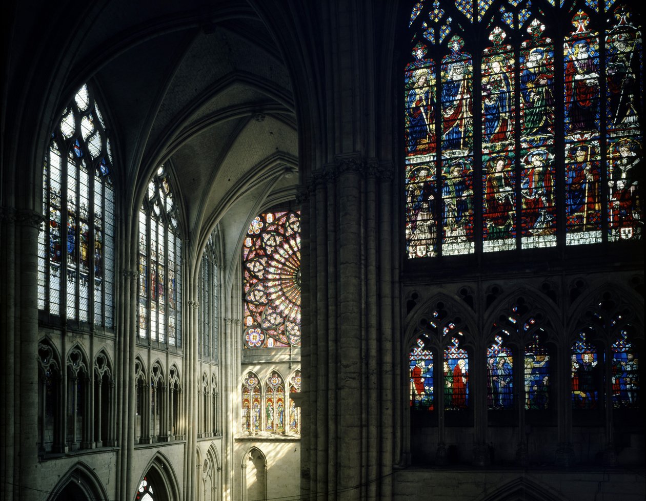 Vitraux et rosace de la cathédrale de Troyes - Unknown artist