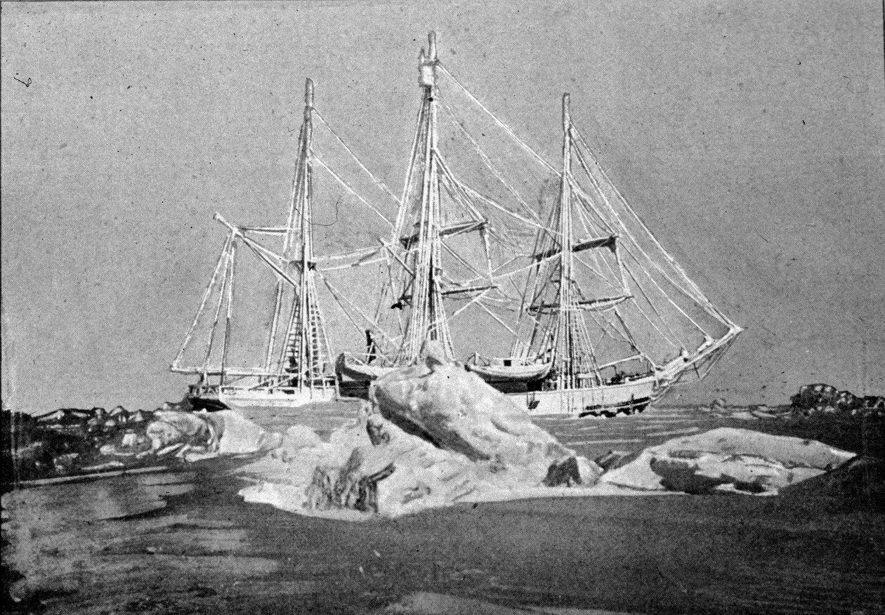 Vue du navire scientifique belge « Belgica » utilisé dans les expéditions antarctiques, pris dans la glace - Unknown artist