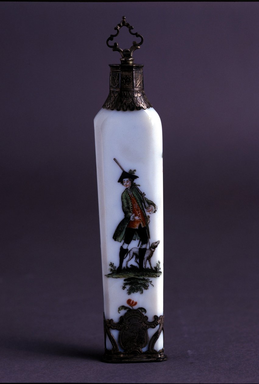 Bouteille pour parfums en céramique du 18ème siècle - Unknown artist
