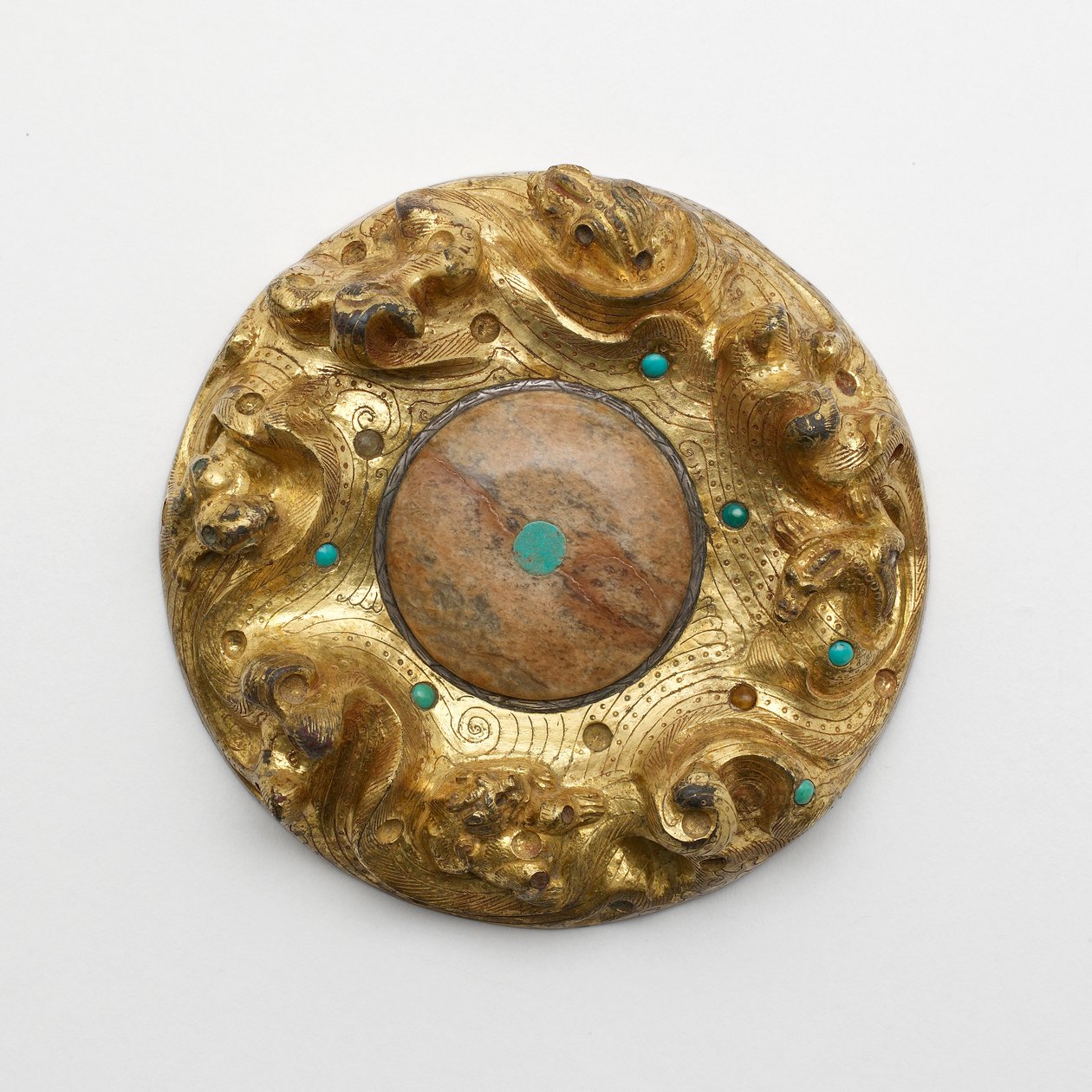 Plaque en bronze doré avec des animaux dans un paysage - Unknown artist