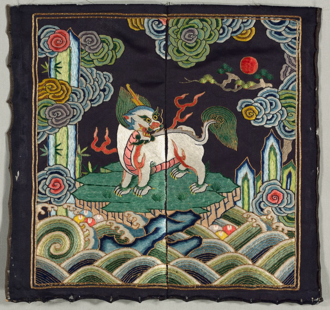 Insigne de rang (buzi) - Unknown artist