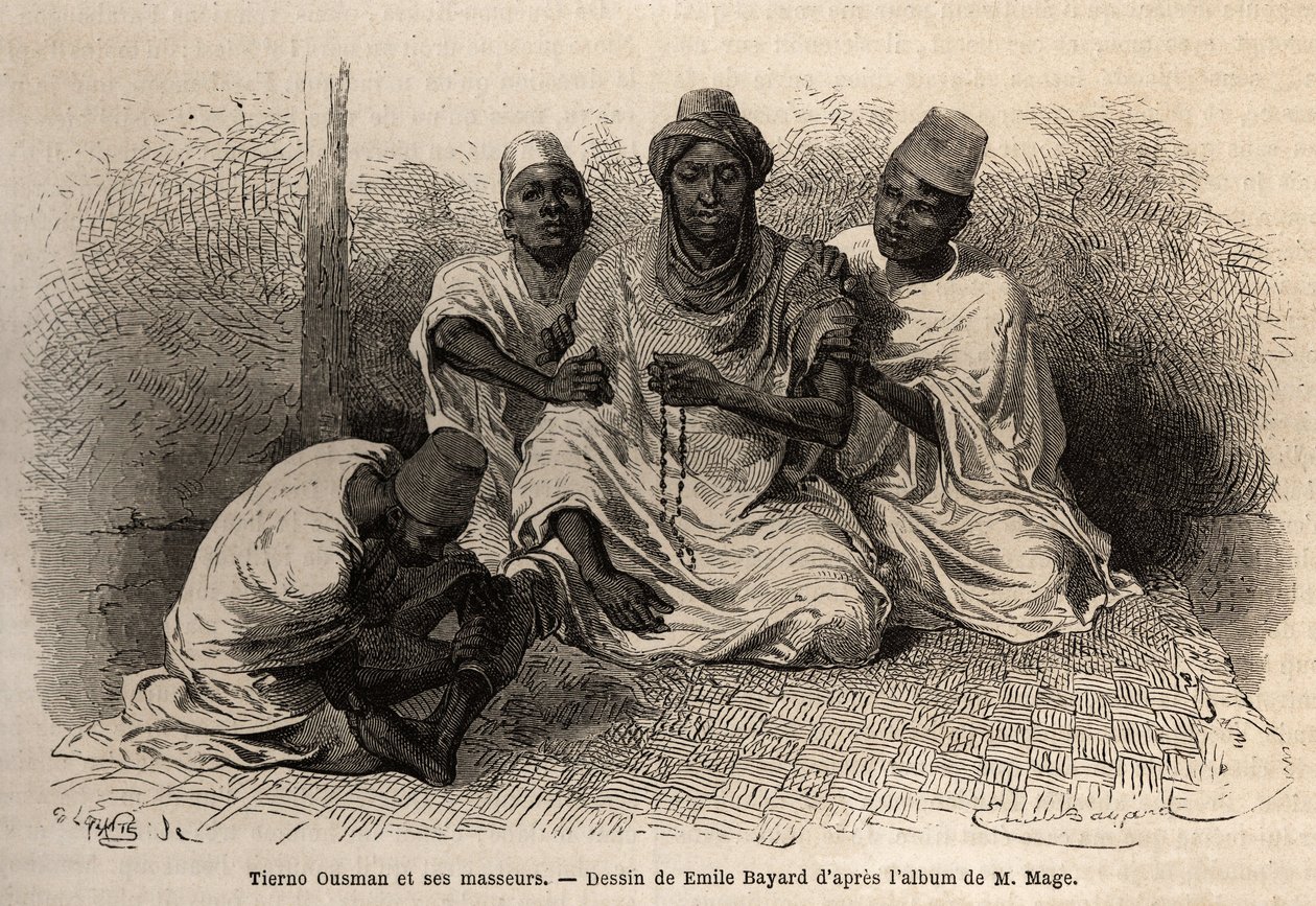 Tierno Ousman, de la tribu Toucouleur, chef du village de Guemmou Koura (Mali), tenant un chapelet musulman avec de gros grains, récitant ses prières, tandis que ses masseurs lui massent le dos et les jambes. Gravure pour illustrer le voyage au Soudan occi - Unknown artist
