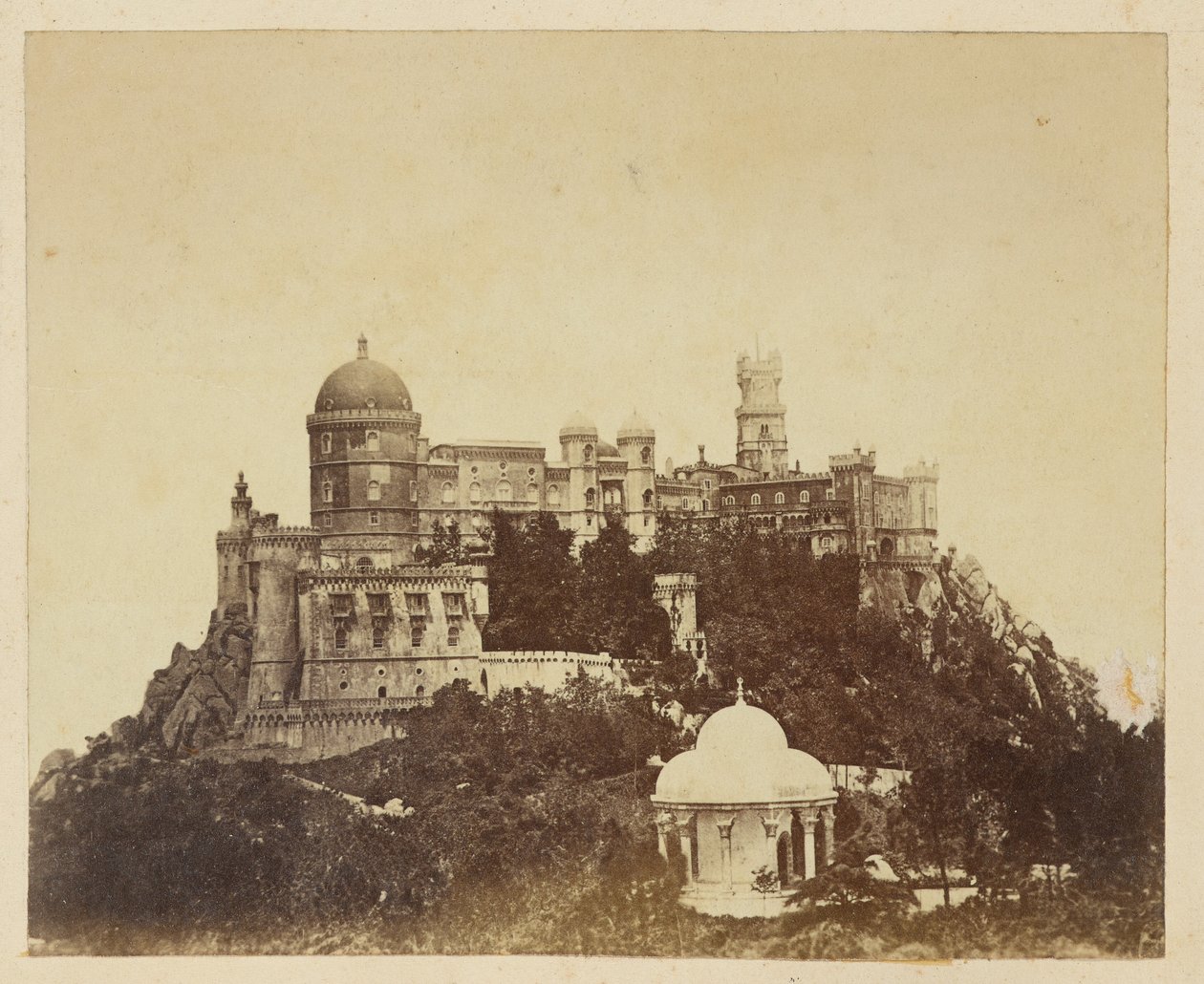 [Vue du Palácio da Pena, Portugal] - Unknown artist