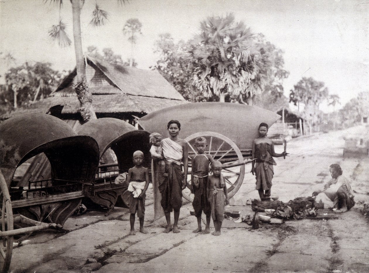 Cambodgiens sur la route d