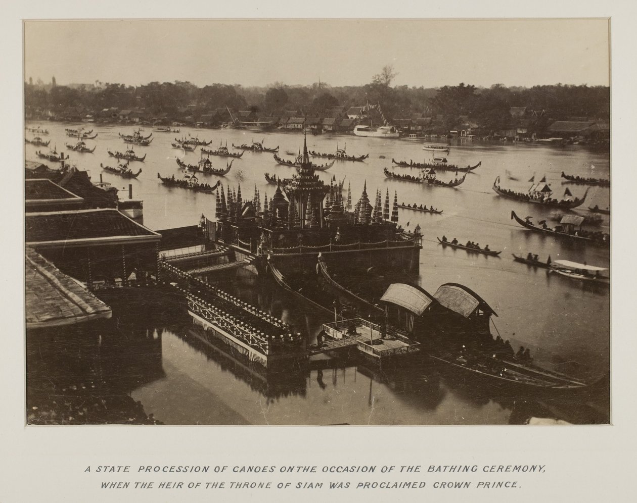 Photographie dans un album photo - Unknown photographer
