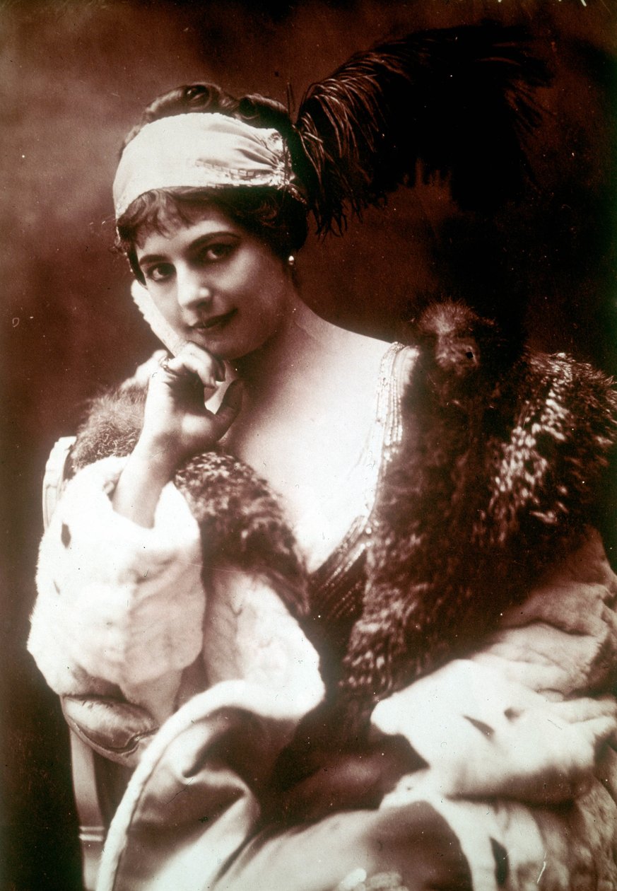 Portrait de Mata Hari (1876-1917), danseuse et aventurière néerlandaise - Unknown photographer