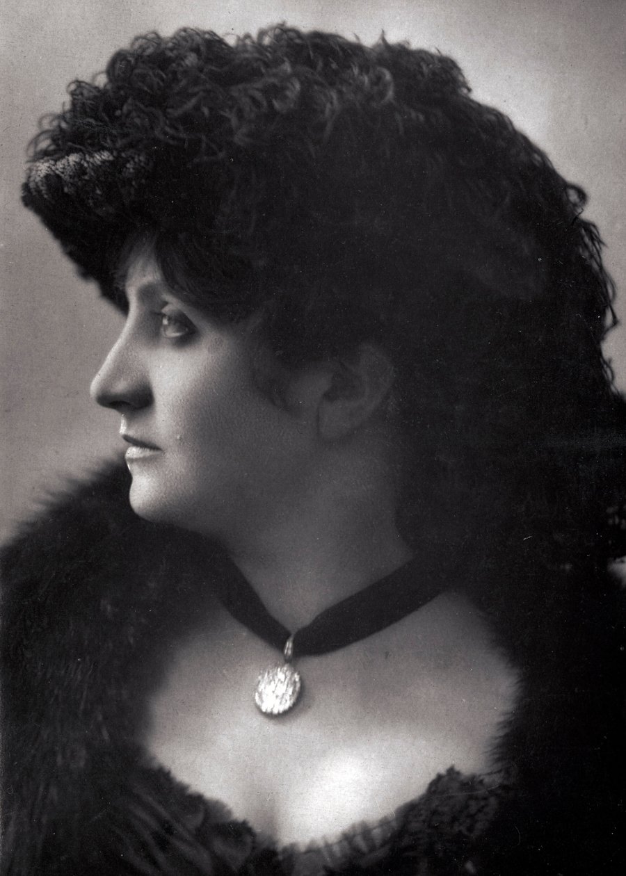 Portrait de Pauline Patry (Jeanne Cécile Pesty) (1856-?), actrice française de la fin du 19ème siècle - Unknown photographer