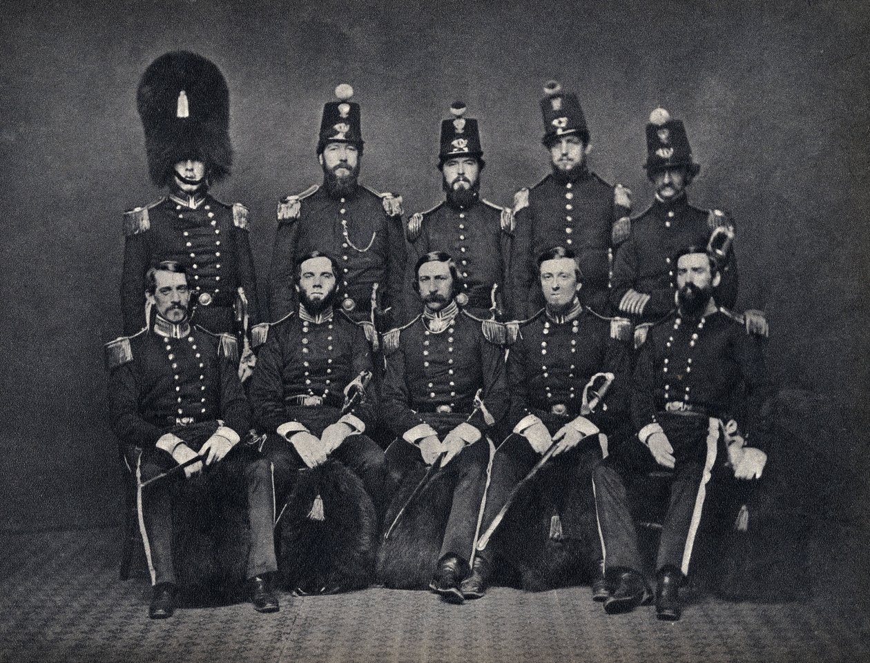 Portrait des Officiers de la Garde Nationale Belge - Unknown photographer