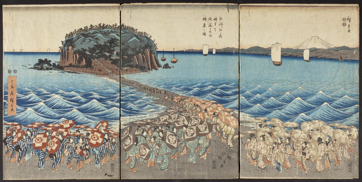 Foules visitant le sanctuaire de Benzaiten à Enoshima, dans la province de Sagami, à l