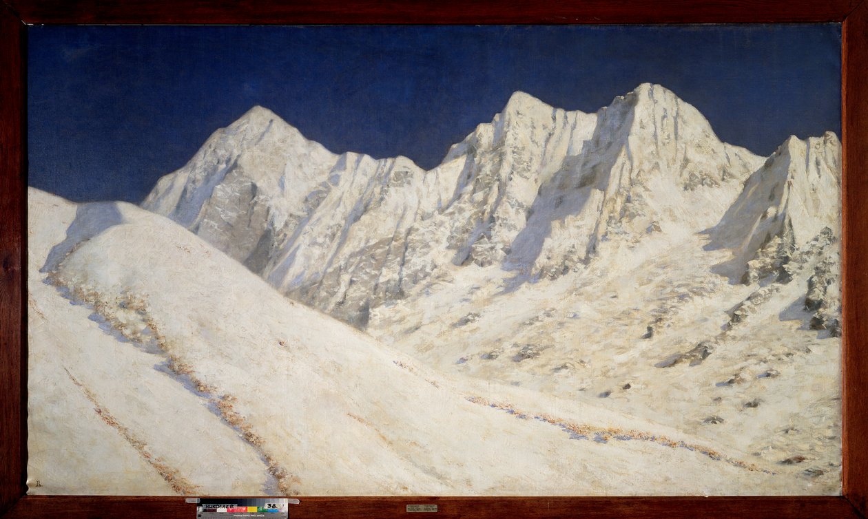 Inde, neige sur les sommets de l