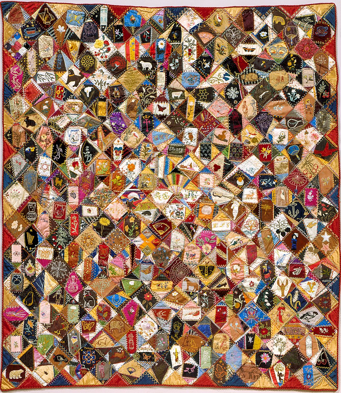 Patchwork fou (soie, coton, laine, lin, assemblé, brodé) - Victoriene Parsons Mitchell