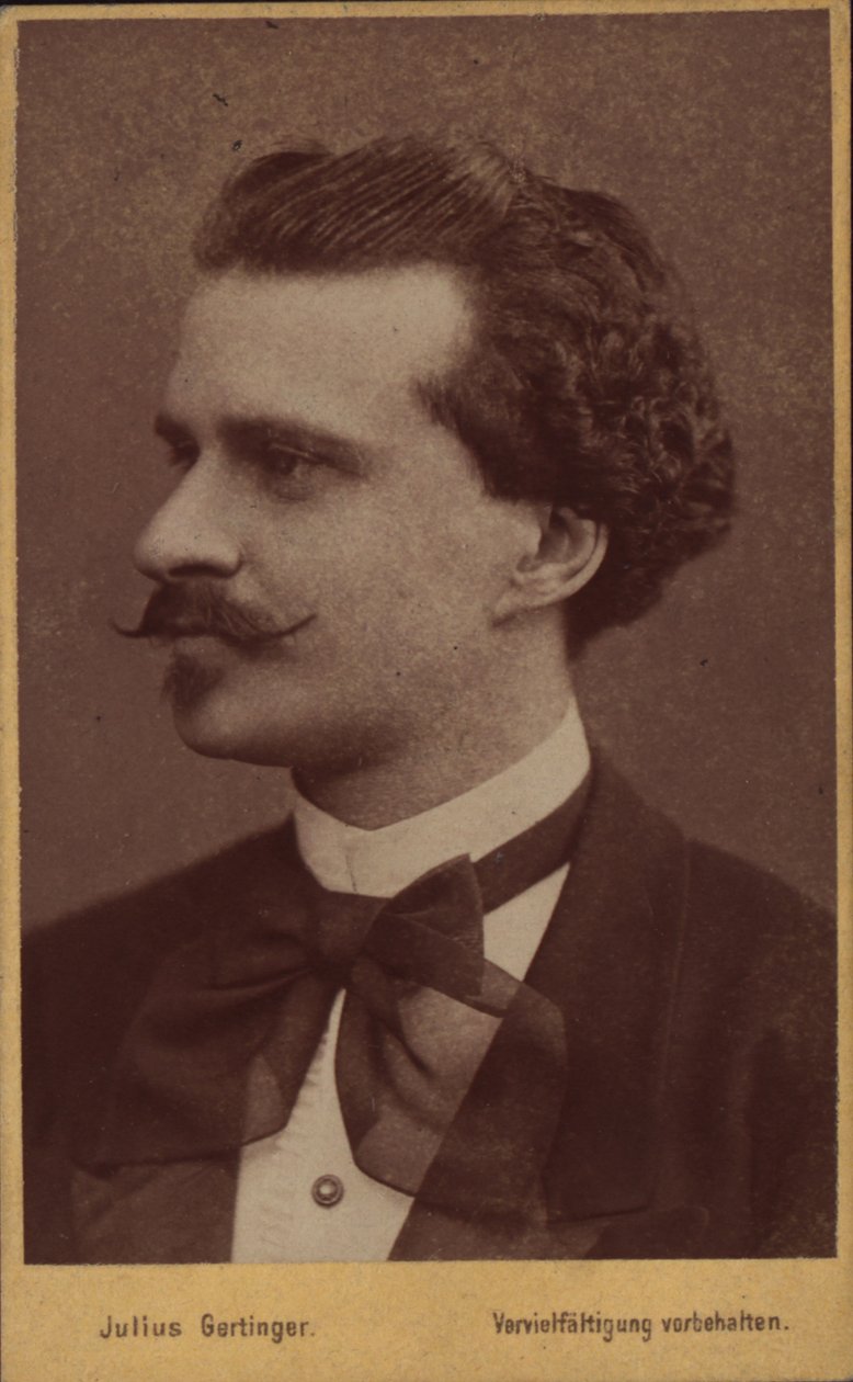 Portrait du compositeur Eduard Strauss 1835-1916, 1874 - Vienna . Photo studio Julius Gertinger