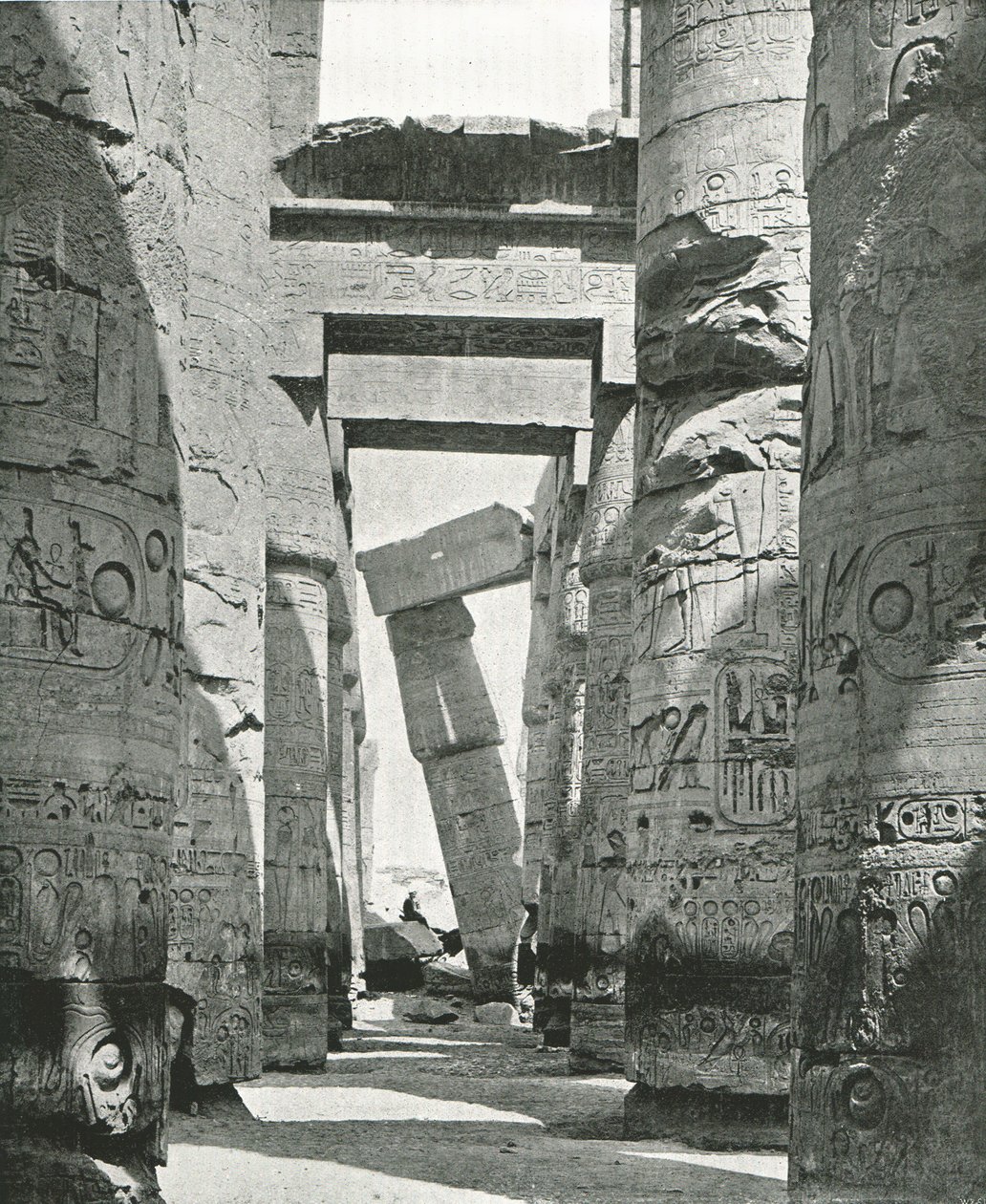 Colonnes de la salle hypostyle, Karnak, Égypte, 1895 - W and S Ltd