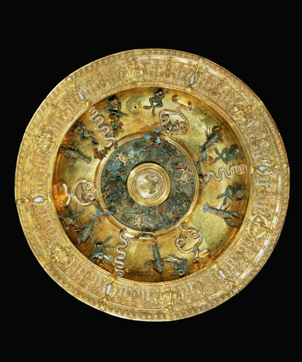 Plat en argent doré avec serpents, grenouilles et homards, émail ... - Wenzel I Jamnitzer
